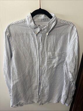 Zara Light Blue and White Striped Button-Down Shirt